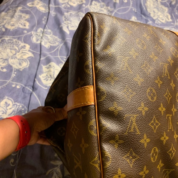 Authentic LV Keepall 55 bando w/o strap - Picture 10 of 15